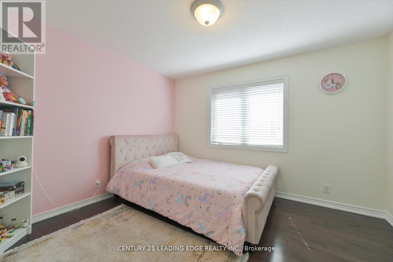 18 Kerr Lane, Aurora, Ontario  L4G 0E5 - Photo 28 - N12195023