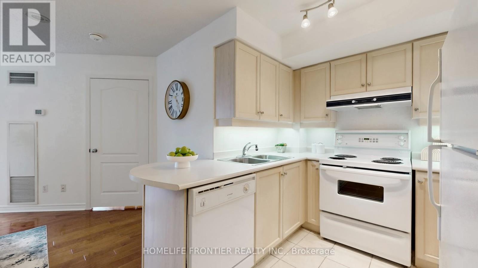 507 - 2 Rean Drive, Toronto, Ontario  M2K 3B8 - Photo 18 - C12195093