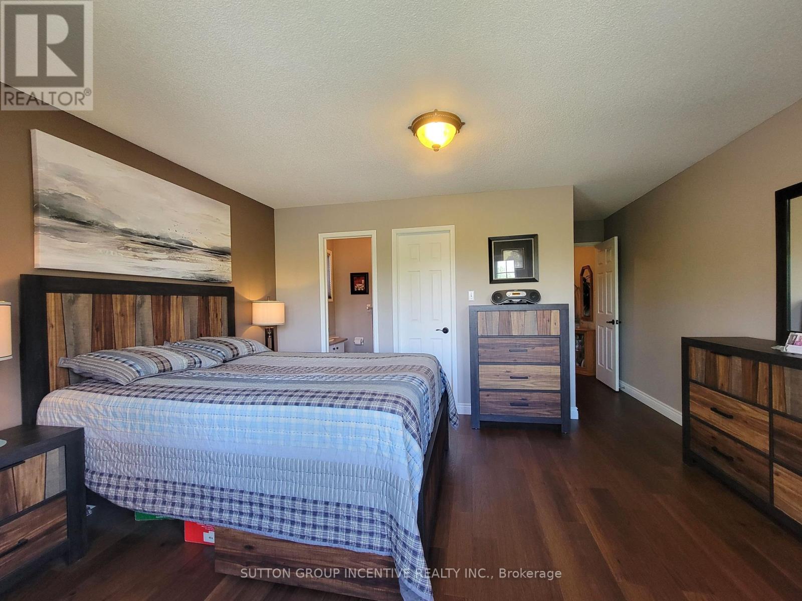 92 Sundew Drive, Barrie, Ontario  L4N 9M1 - Photo 35 - S12194970