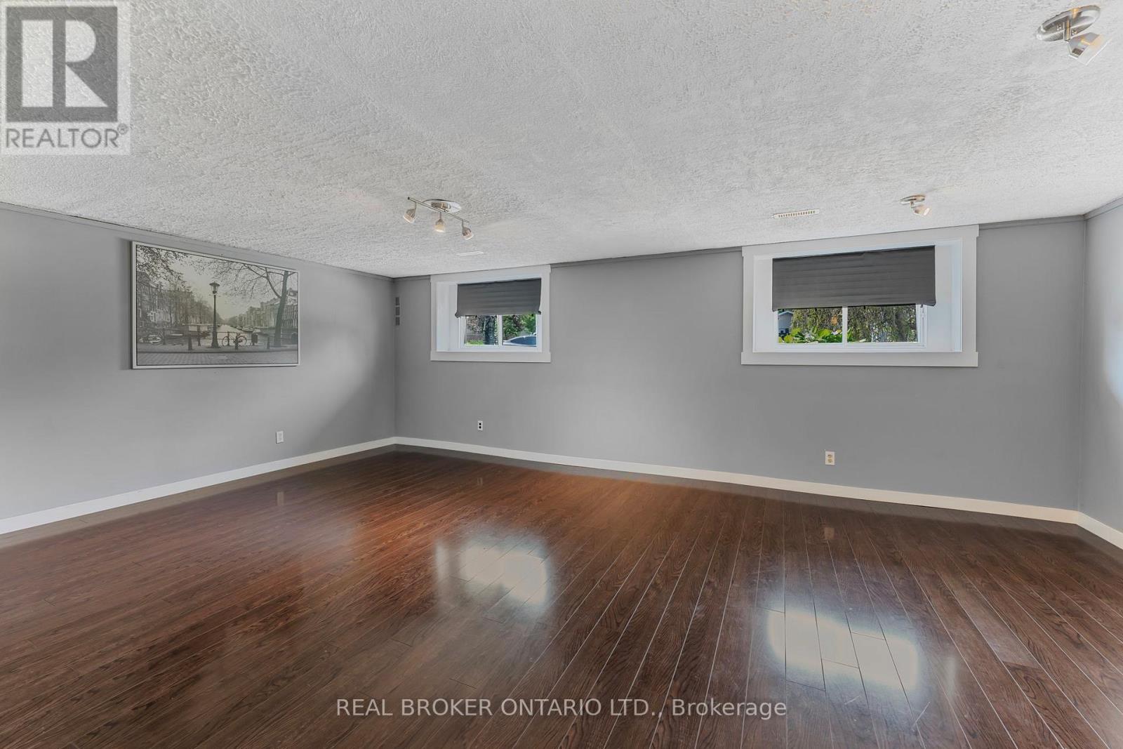 200 Hickory Lane, Barrie, Ontario  L4N 4J8 - Photo 28 - S12195127