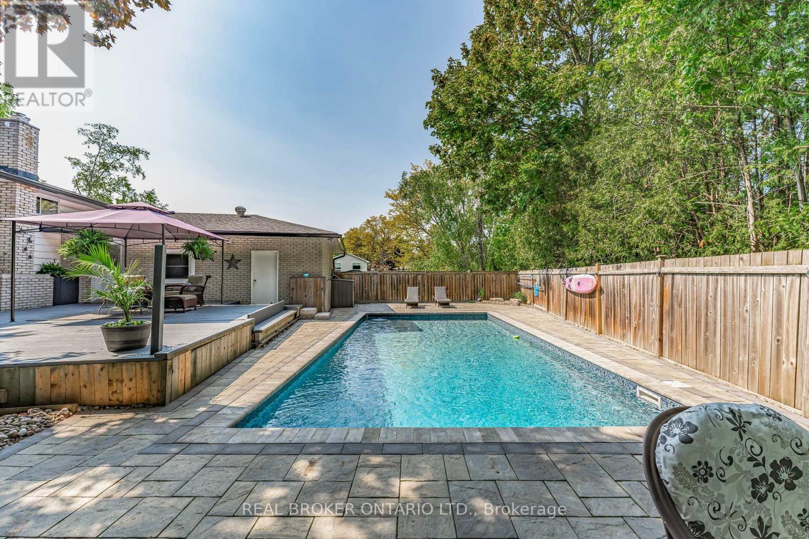 200 Hickory Lane, Barrie, Ontario  L4N 4J8 - Photo 42 - S12195127