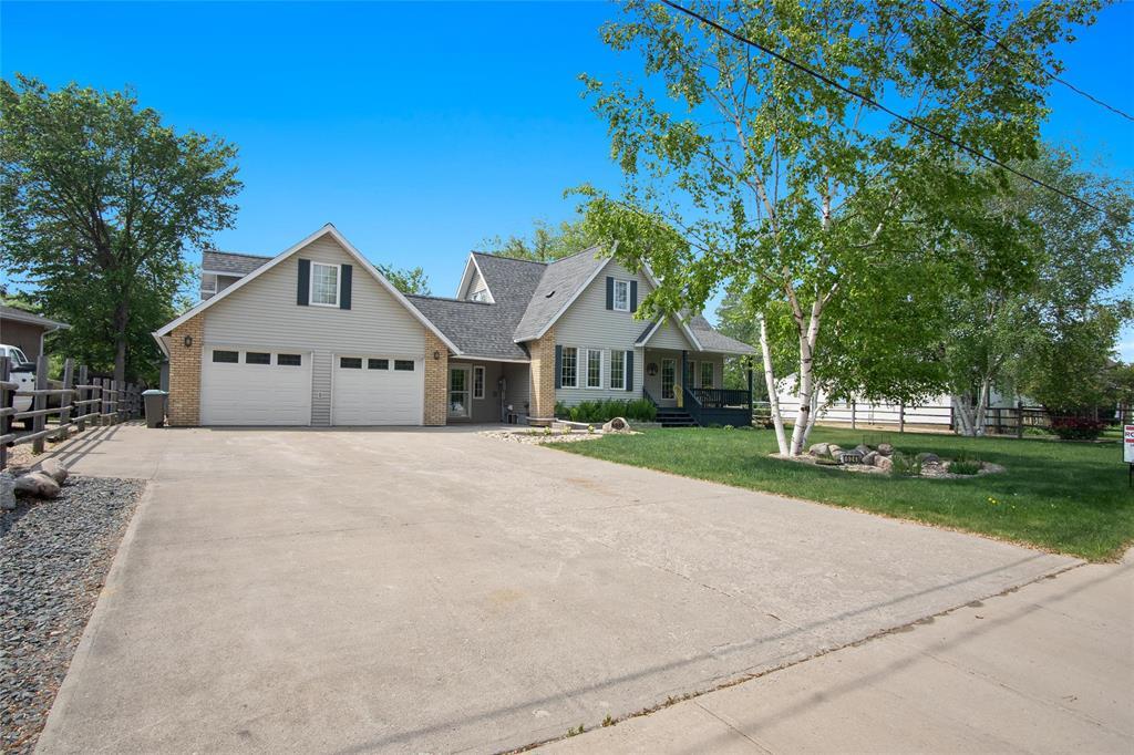 524 River Park Drive, Swan River, Manitoba