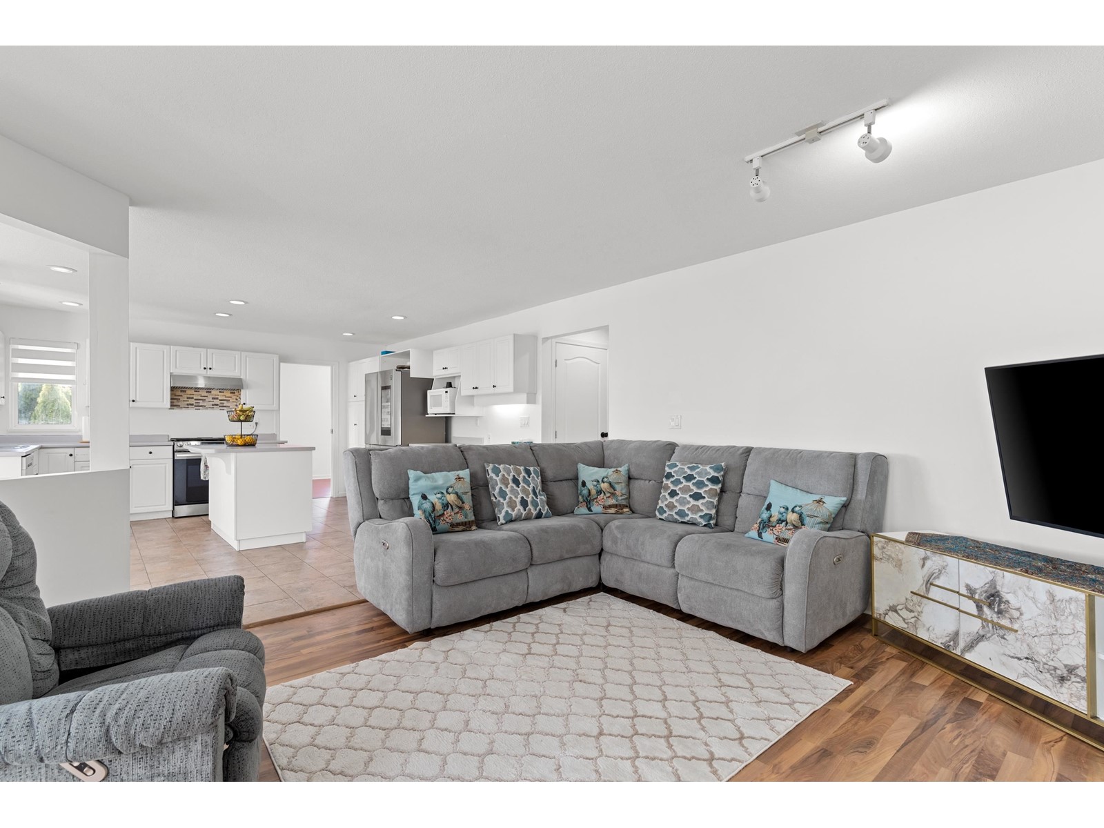Property at 8201 NECHAKO DRIVE image 4