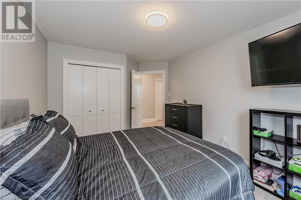 9 Peer Drive, Guelph, Ontario  N1C 1G9 - Photo 34 - 40712066