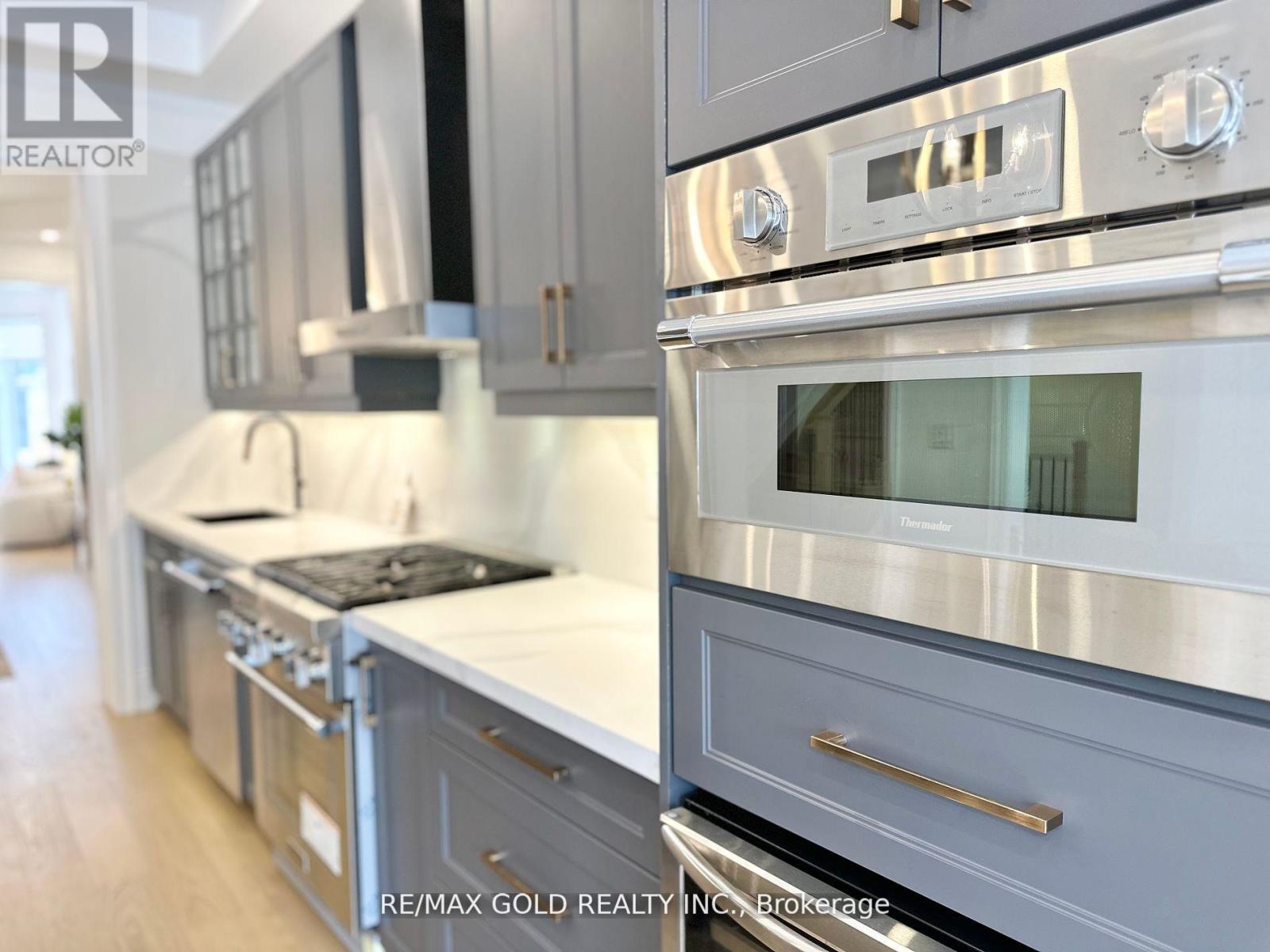 469 Threshing Mill Boulevard, Oakville, Ontario  L6H 0T3 - Photo 26 - W12194983