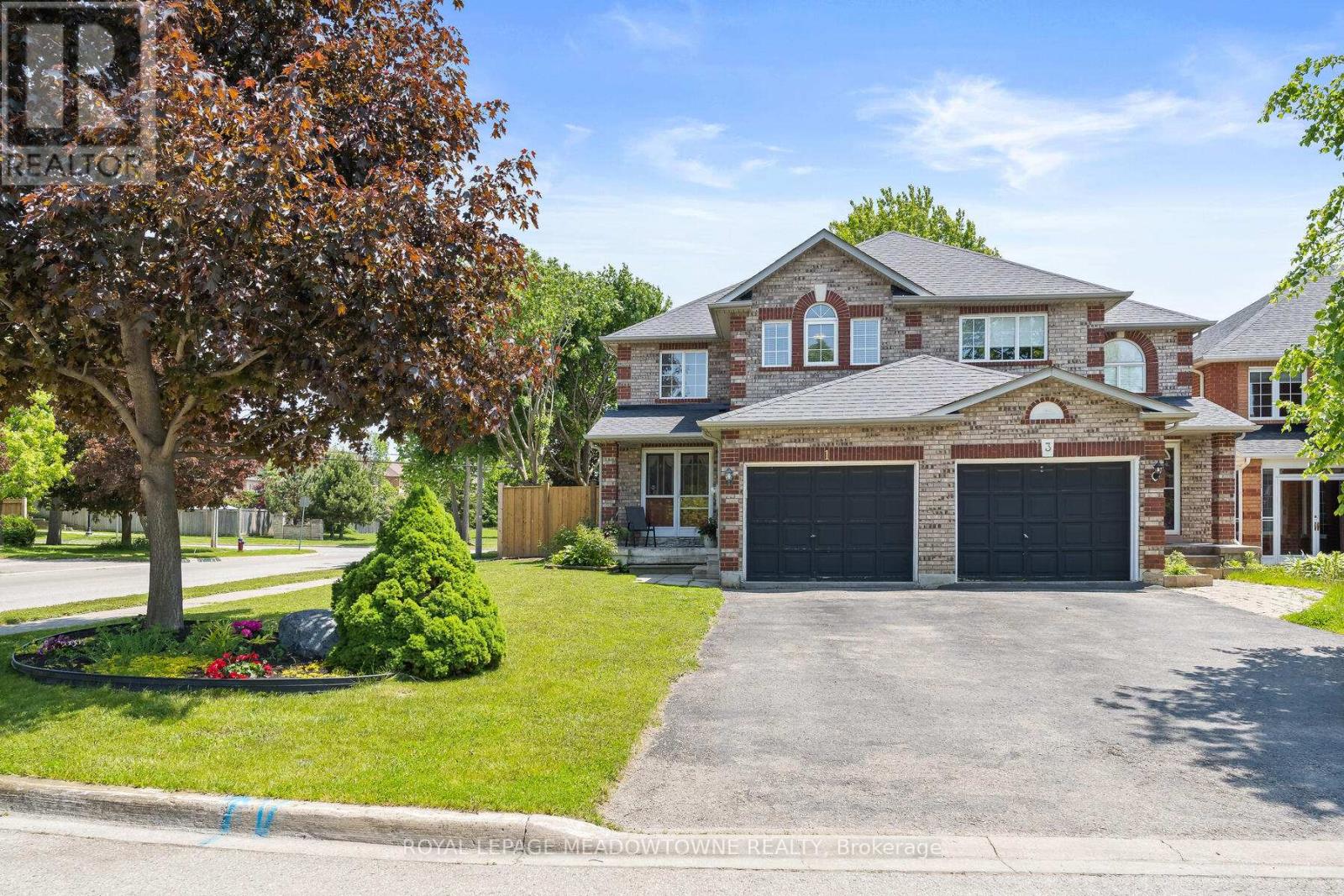 1 Mcclure Court, Halton Hills, Ontario  L7G 5X6 - Photo 1 - W12194995