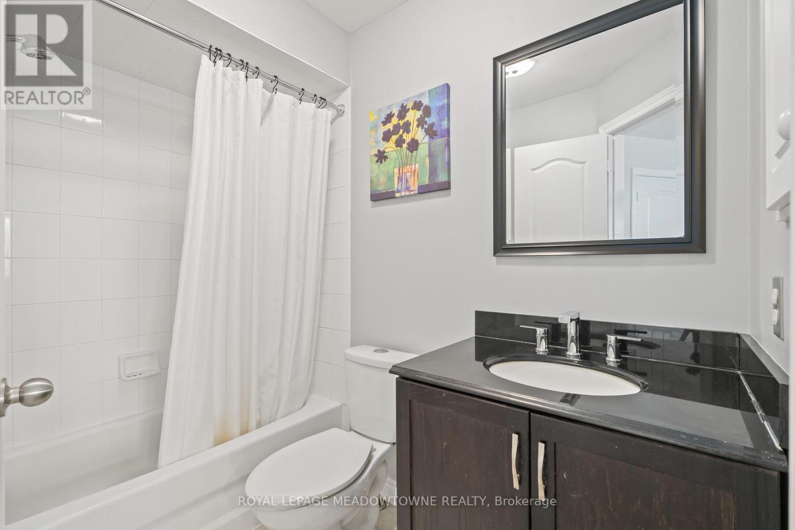 1 Mcclure Court, Halton Hills (Georgetown), Ontario  L7G 5X6 - Photo 12 - W12194995