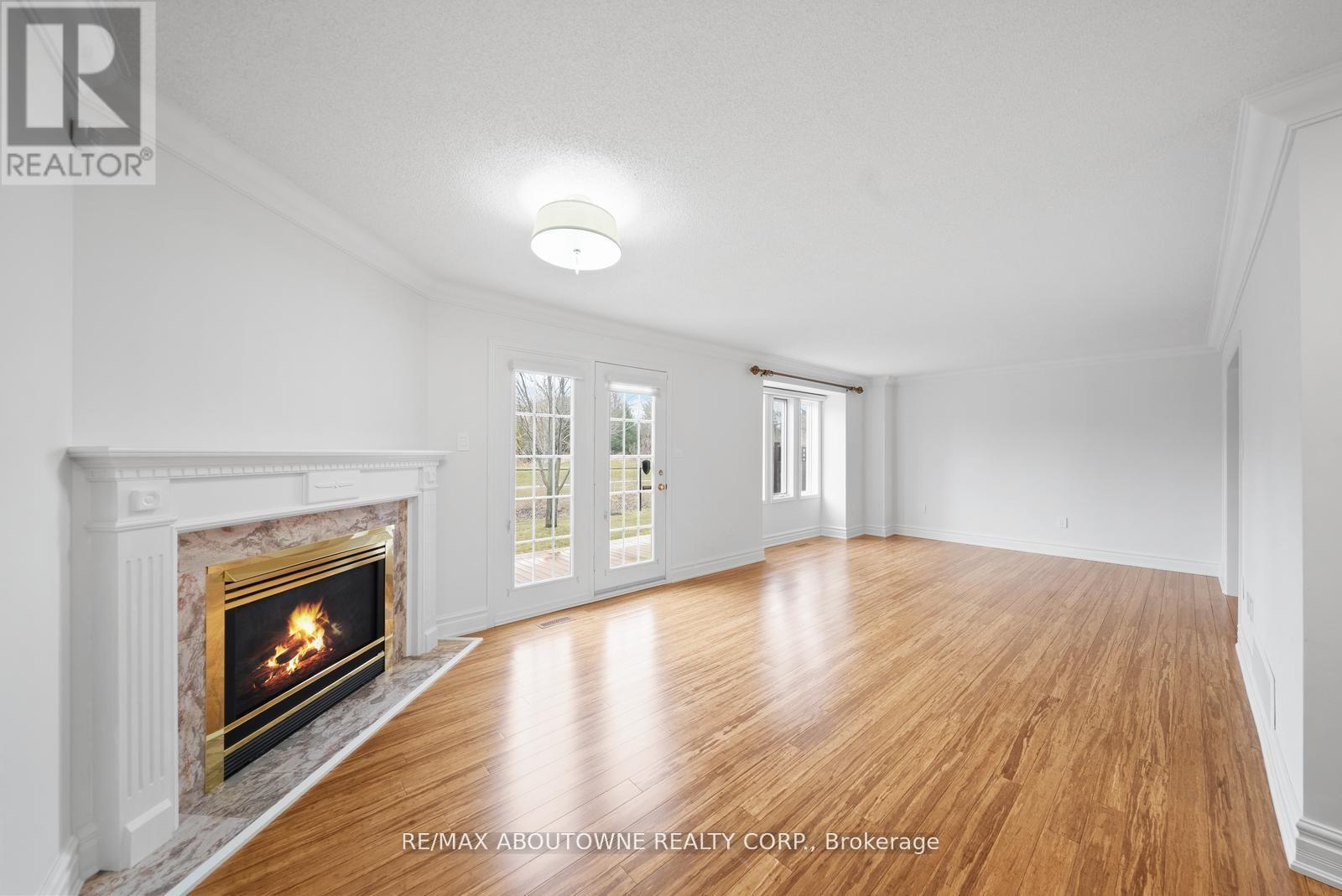 12 - 2165 Country Club Drive, Burlington (Rose), Ontario  L7M 4H4 - Photo 14 - W12194996