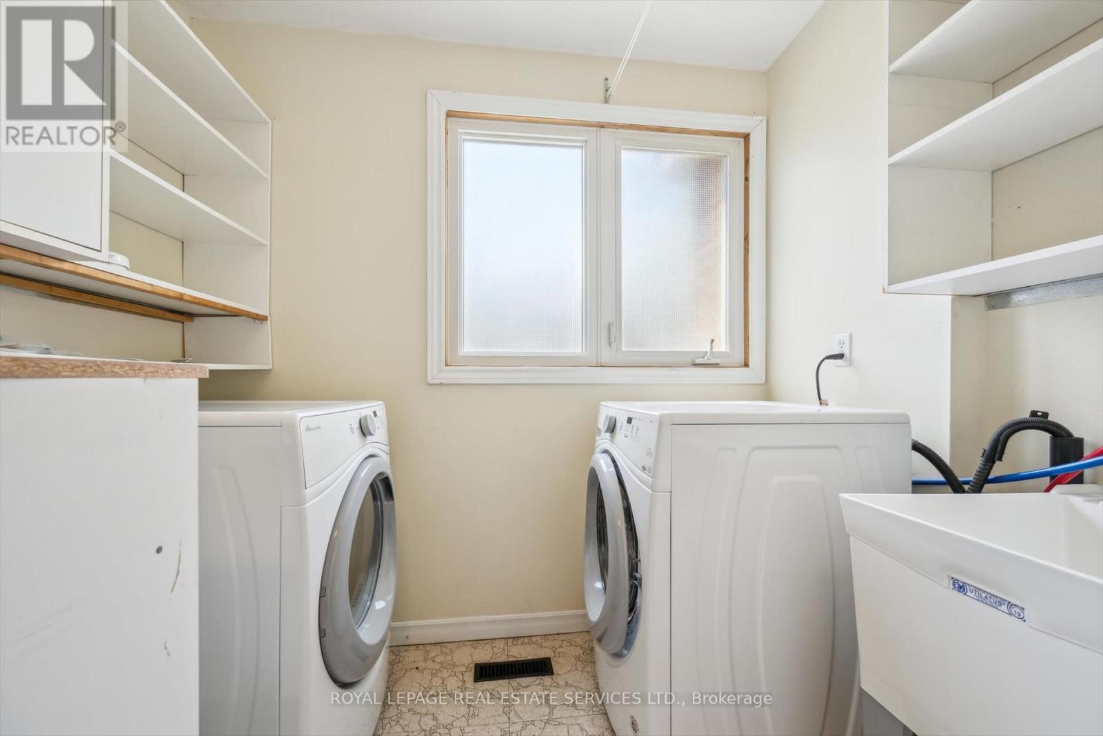 2244 Marine Drive, Oakville, Ontario  L6L 1C1 - Photo 20 - W12194997