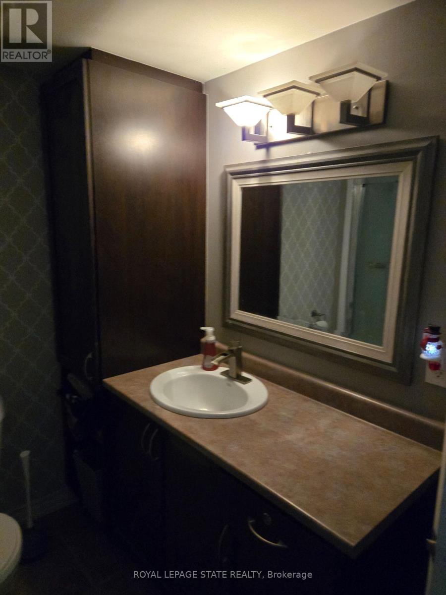 305 - 1390 Main Street E, Milton, Ontario  L9T 7S9 - Photo 8 - W12195107