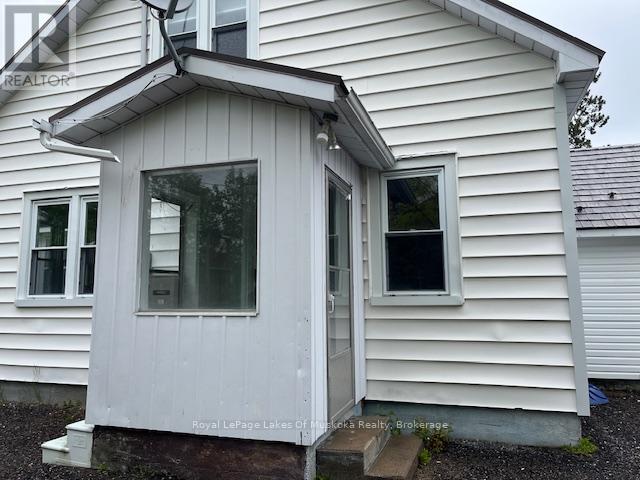 5 Main Street, Sundridge, Ontario  P0A 1Z0 - Photo 5 - X12195205