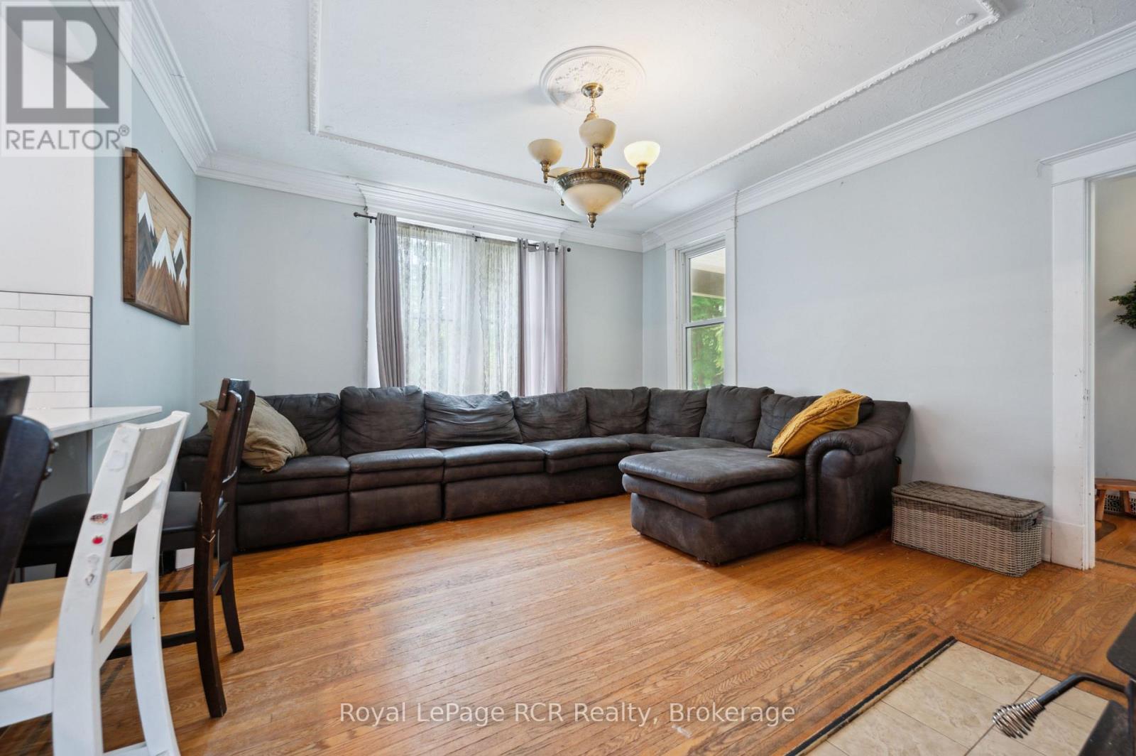 308 Fergus Street, Wellington North, Ontario  N0G 2L2 - Photo 11 - X12195239