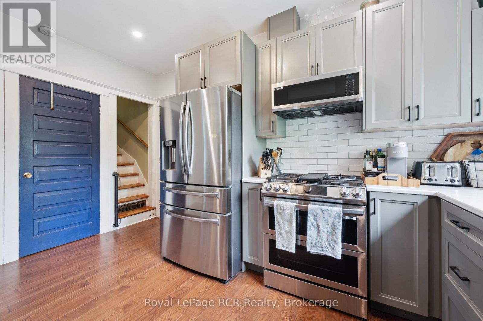 308 Fergus Street, Wellington North, Ontario  N0G 2L2 - Photo 19 - X12195239