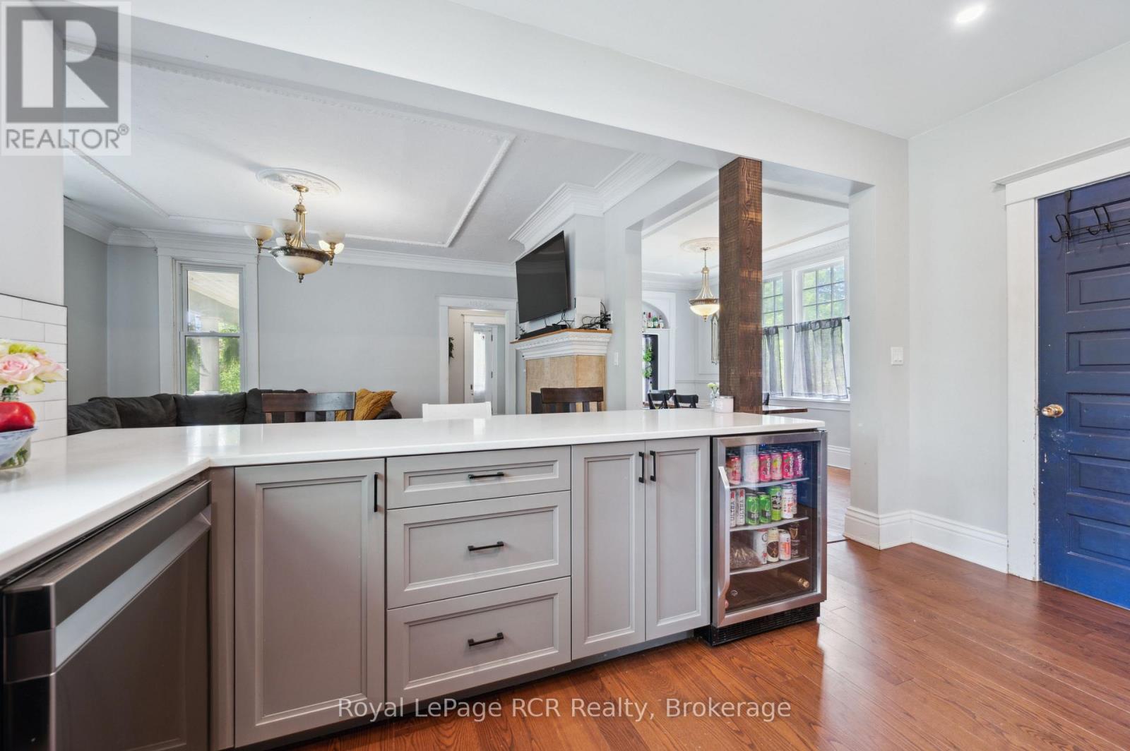308 Fergus Street, Wellington North, Ontario  N0G 2L2 - Photo 20 - X12195239