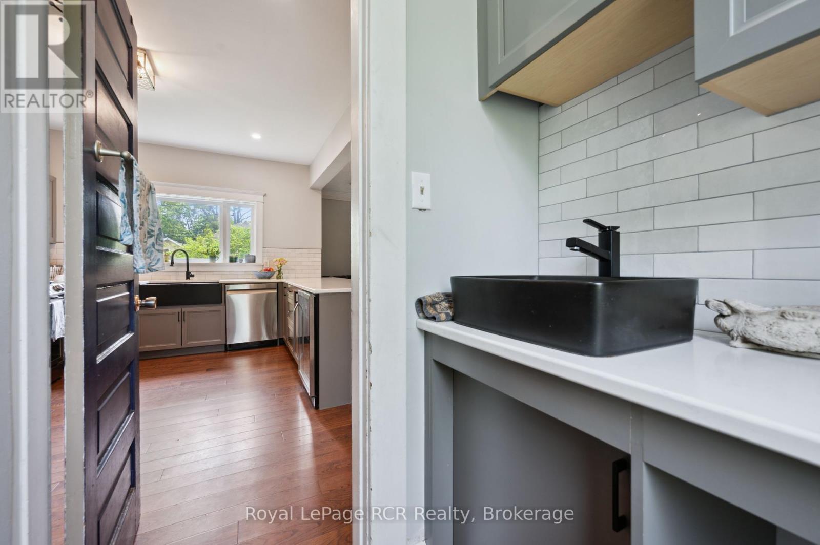 308 Fergus Street, Wellington North, Ontario  N0G 2L2 - Photo 25 - X12195239