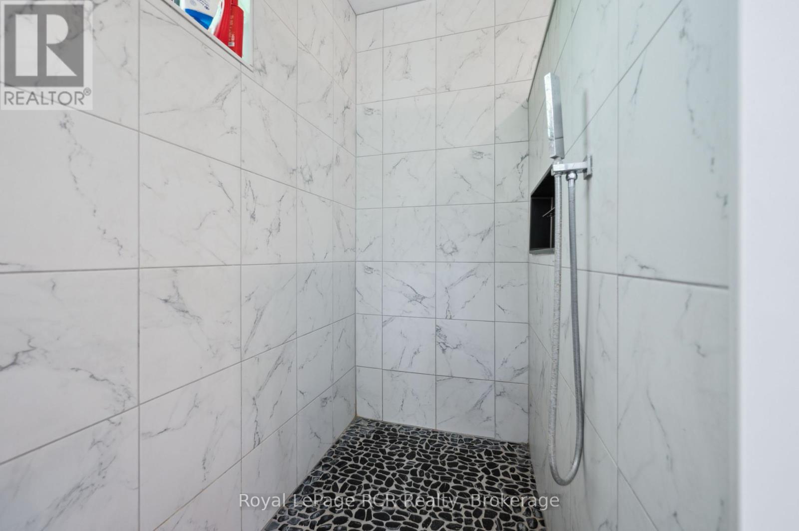 308 Fergus Street, Wellington North (Mount Forest), Ontario  N0G 2L2 - Photo 27 - X12195239