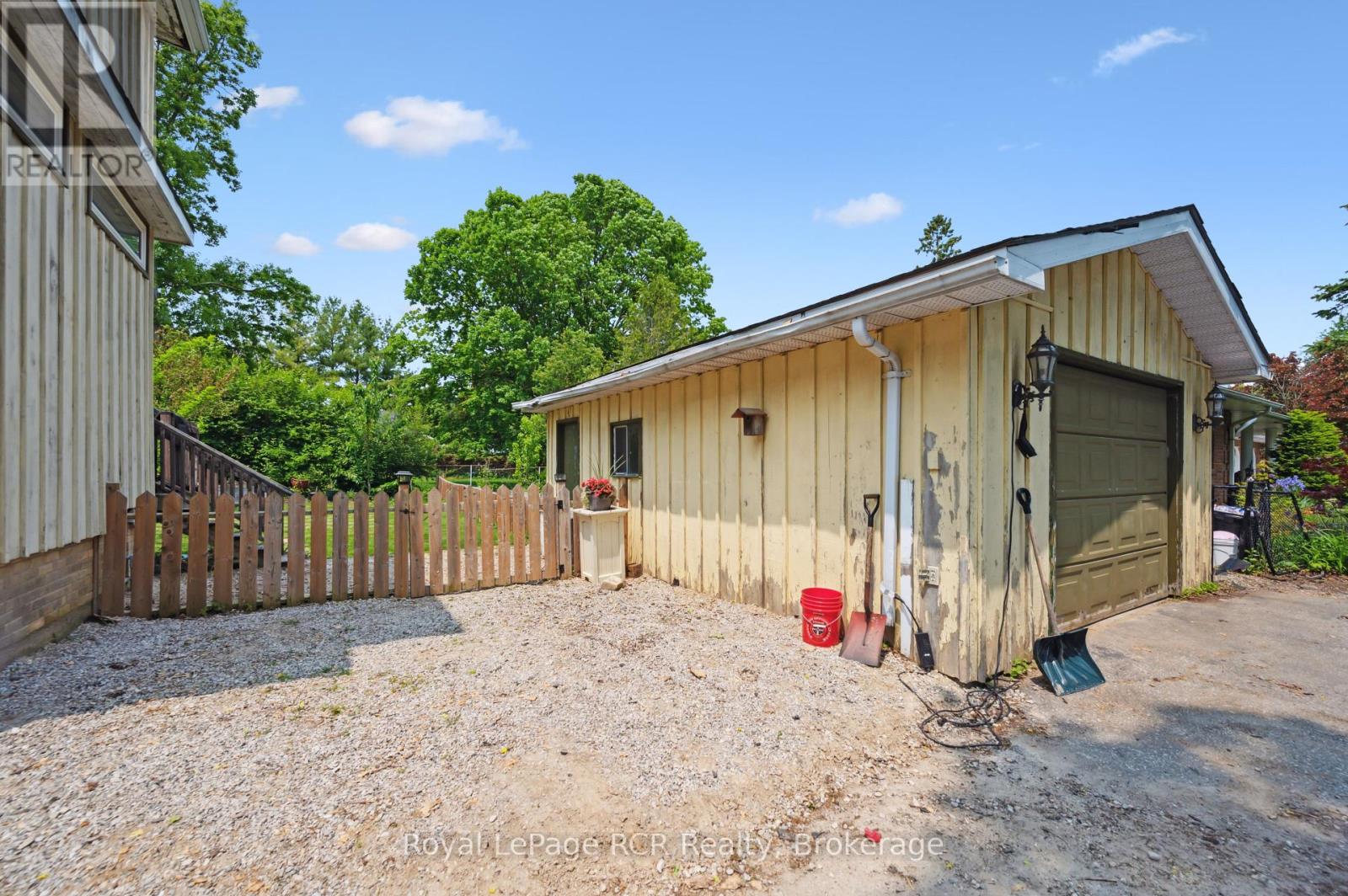 308 Fergus Street, Wellington North, Ontario  N0G 2L2 - Photo 36 - X12195239