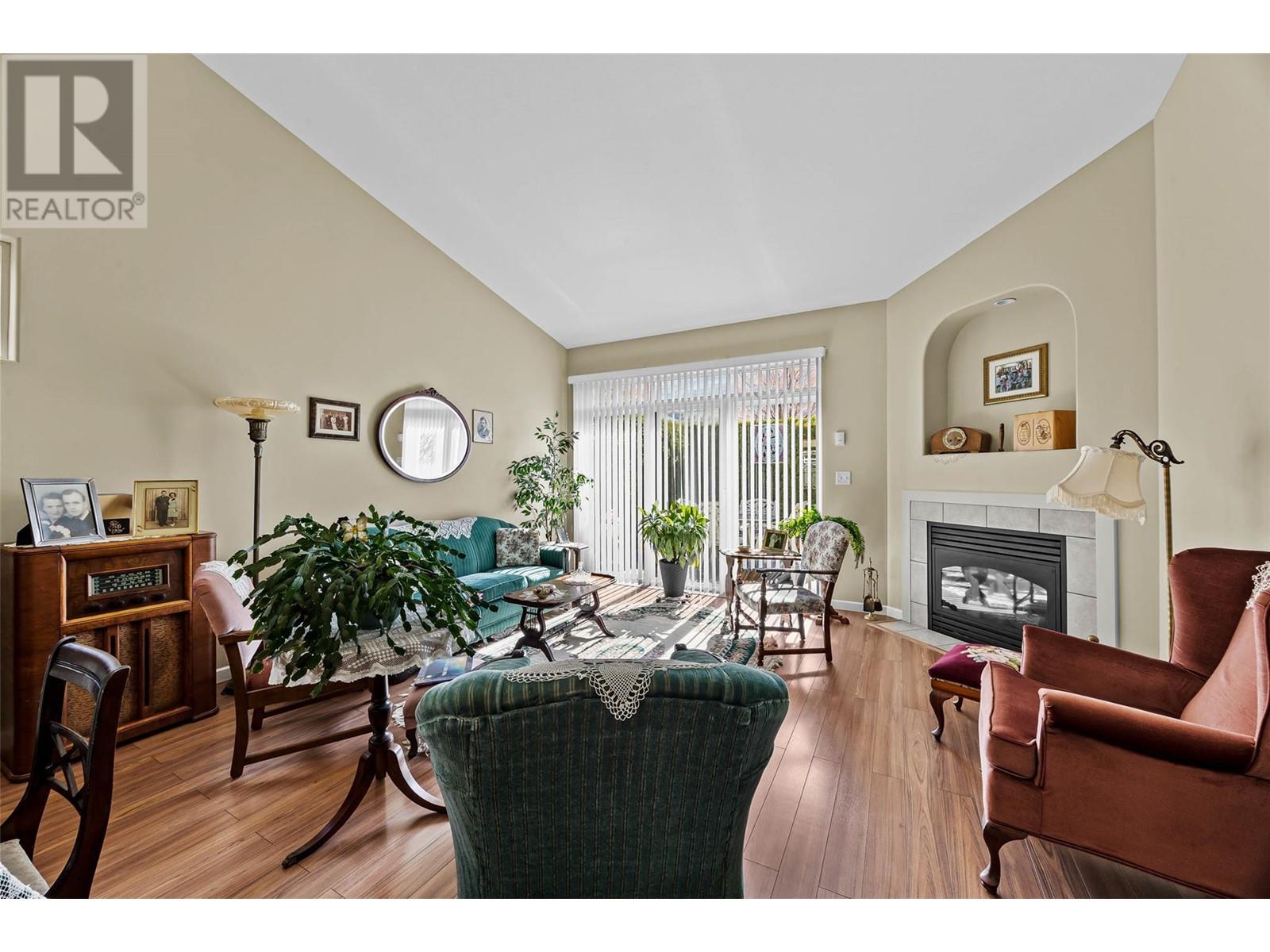 650 Harrington Road Unit# 46, Kamloops, British Columbia  V2B 6T7 - Photo 4 - 10342956