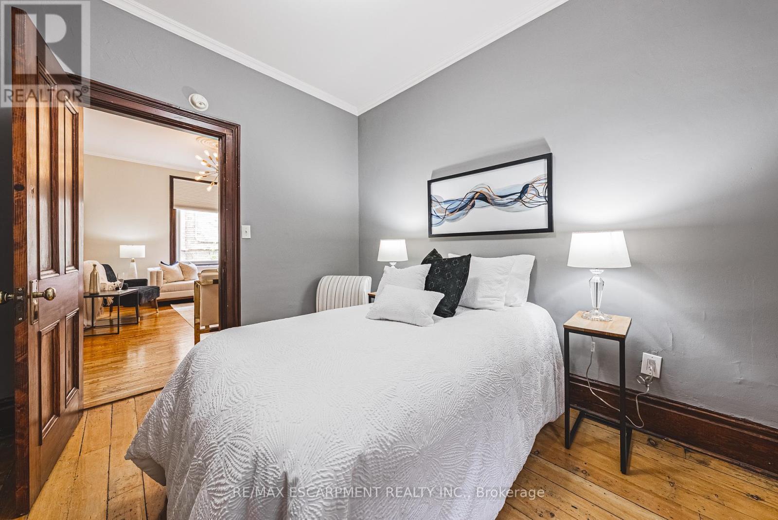 18 Duke Street, Brantford, Ontario  N3T 3T3 - Photo 14 - X12194953