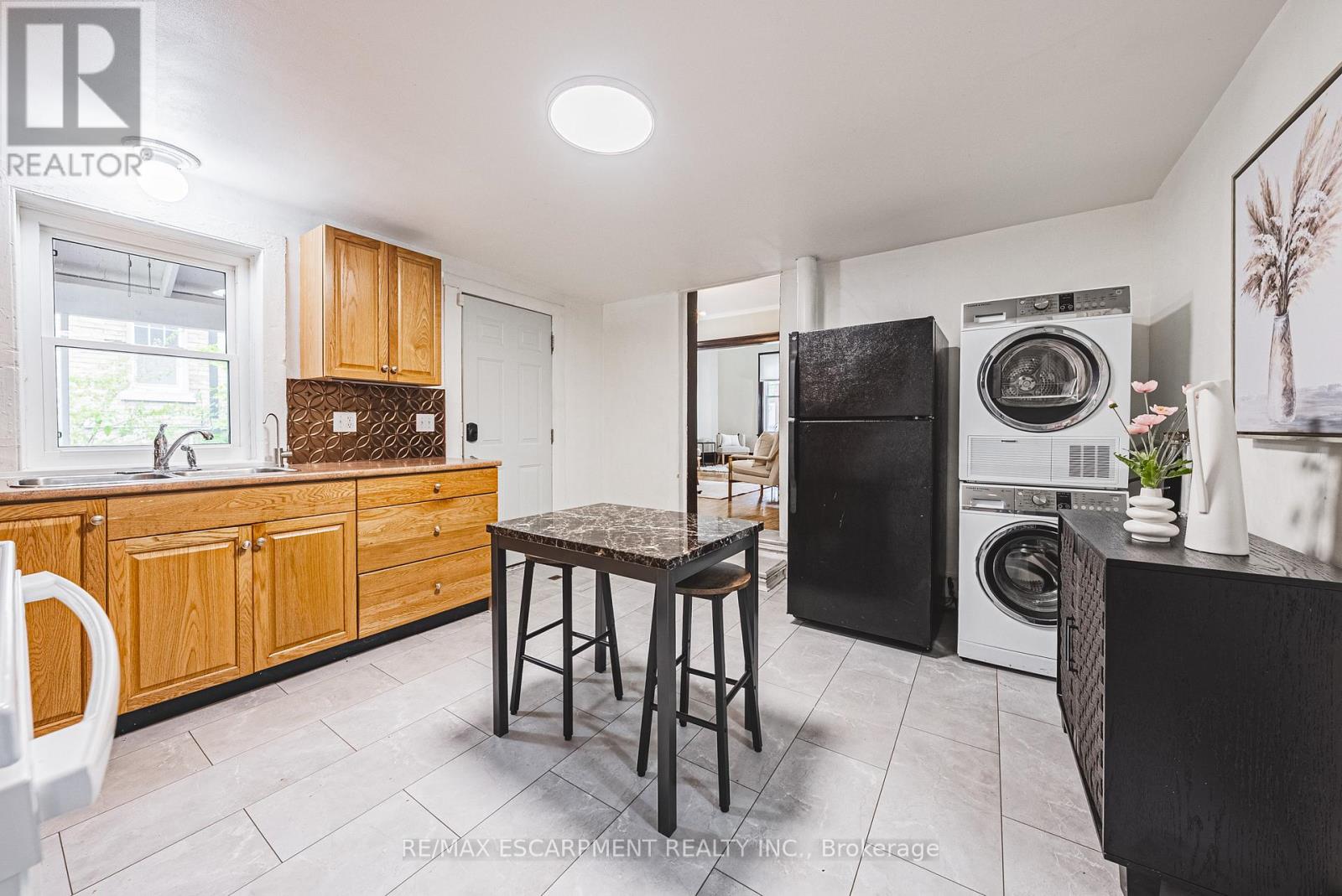 18 Duke Street, Brantford, Ontario  N3T 3T3 - Photo 17 - X12194953