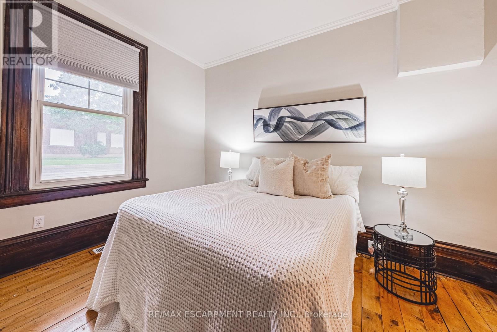 18 Duke Street, Brantford, Ontario  N3T 3T3 - Photo 6 - X12194953
