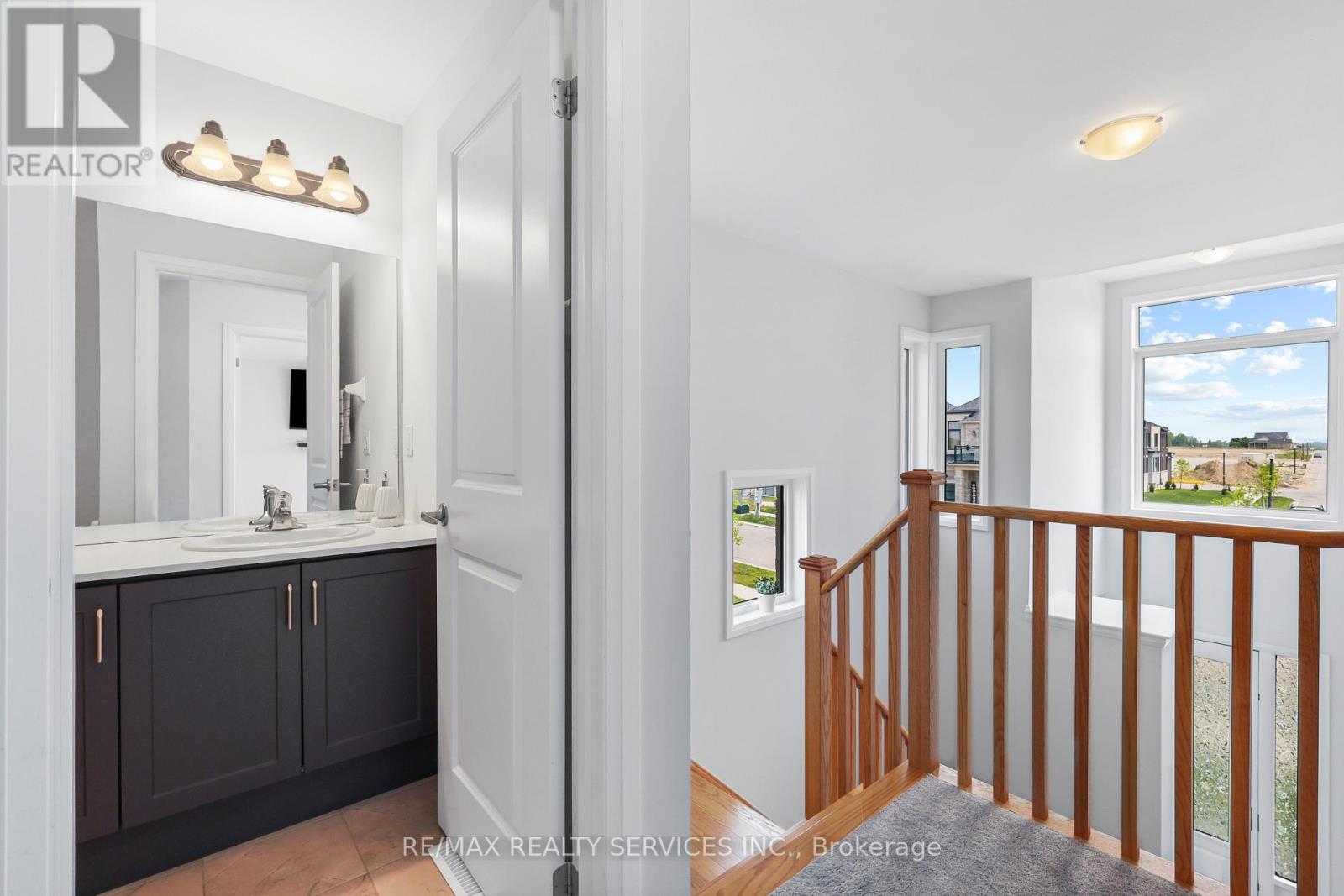 839 Sobeski Avenue, Woodstock, Ontario  N4T 0P2 - Photo 42 - X12195109