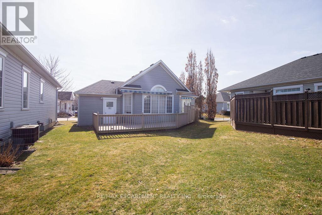 13 - 91 Silverbirch Boulevard, Hamilton (Villages Of Glancaster), Ontario  L0R 1W0 - Photo 3 - X12195121