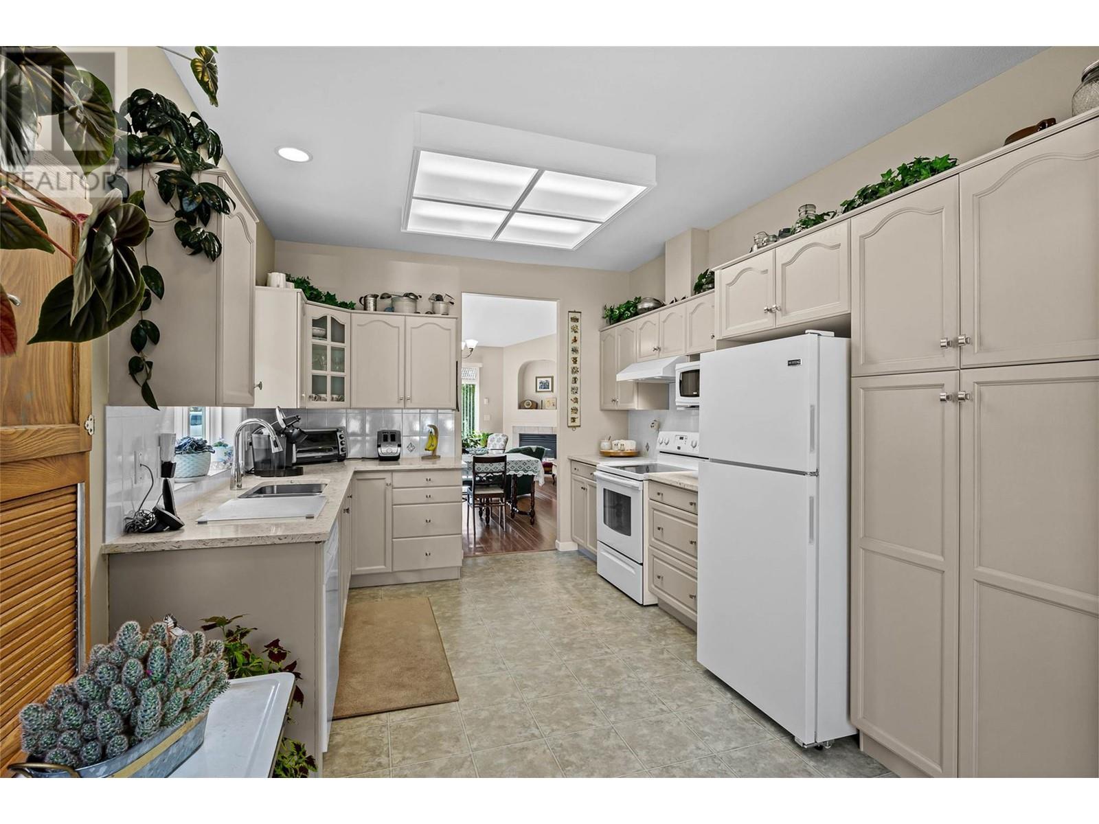 650 Harrington Road Unit# 46, Kamloops, British Columbia  V2B 6T7 - Photo 10 - 10342956