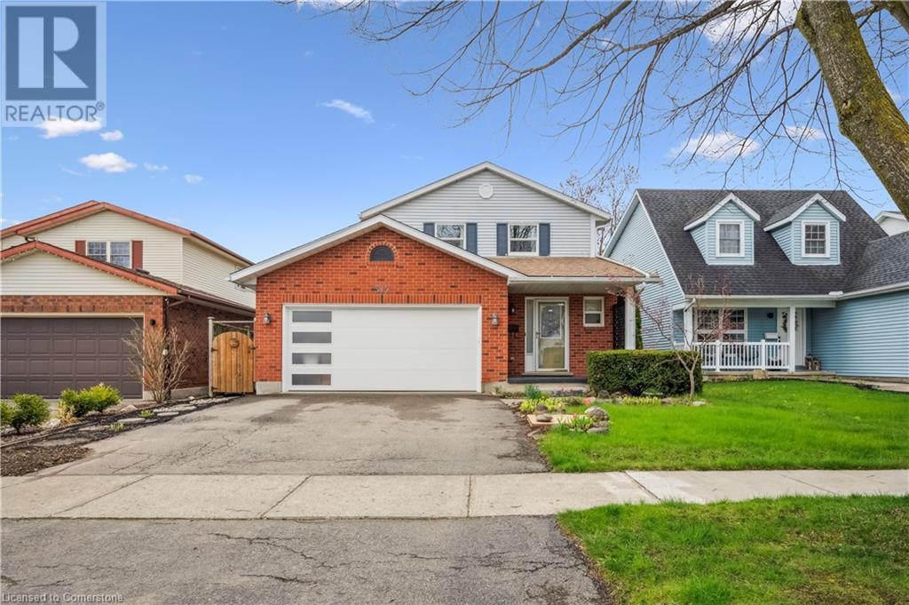 Property at 317 BUSHVIEW Crescent image 2