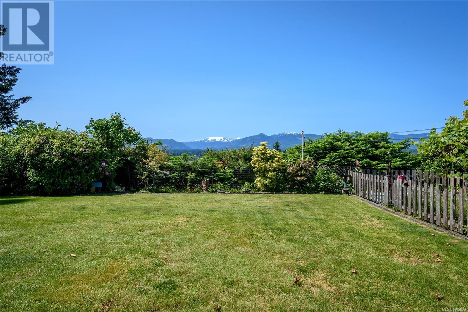 1355 Glen Urquhart Dr, Courtenay, British Columbia  V9N 3Y3 - Photo 61 - 1002009