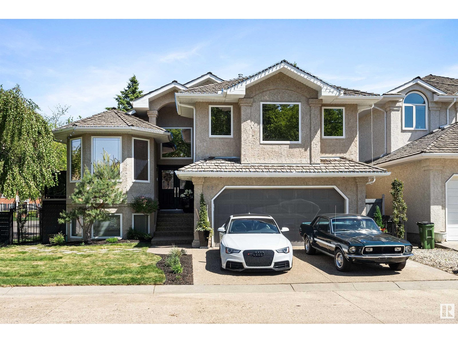 Property at 22 PRESTIGE PT NW image 1
