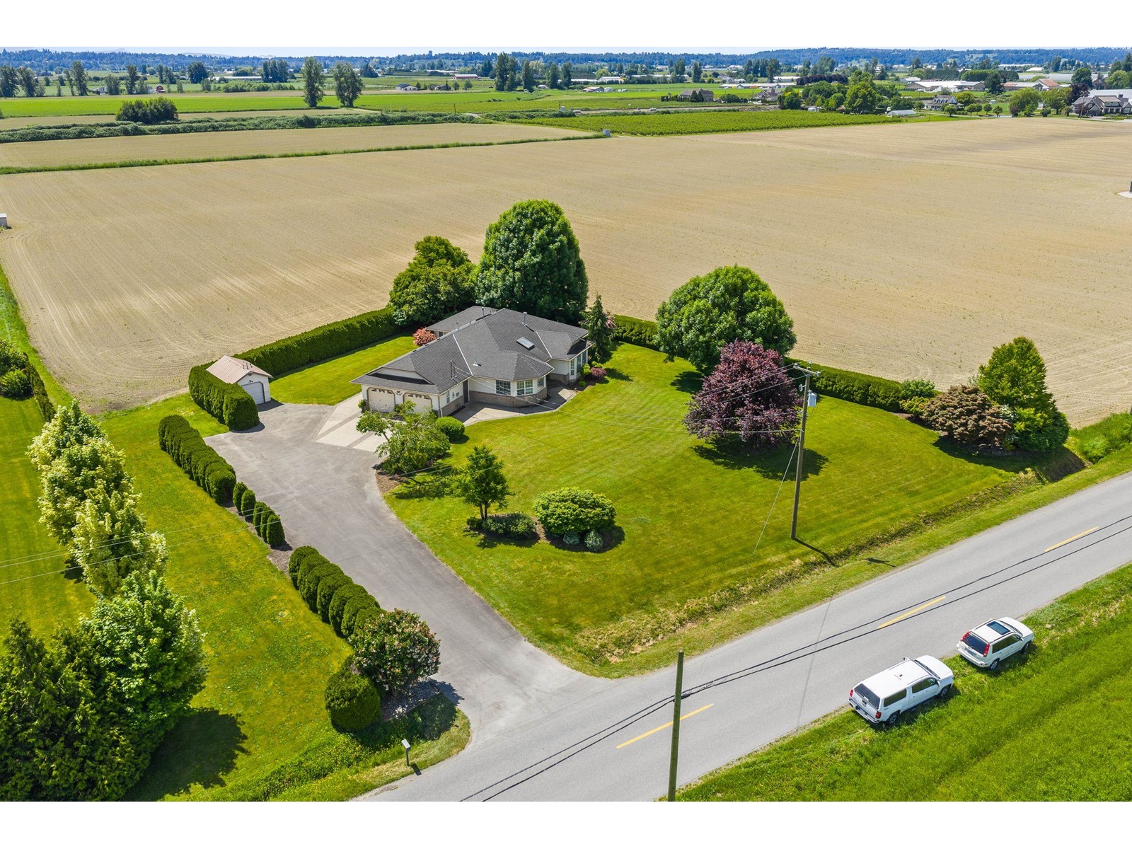Property at 34834 PAGE ROAD image 2