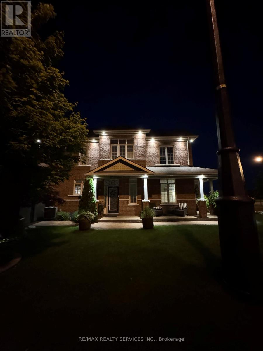 17 Platform Crescent, Brampton, Ontario  L7A 0W5 - Photo 6 - W12130894