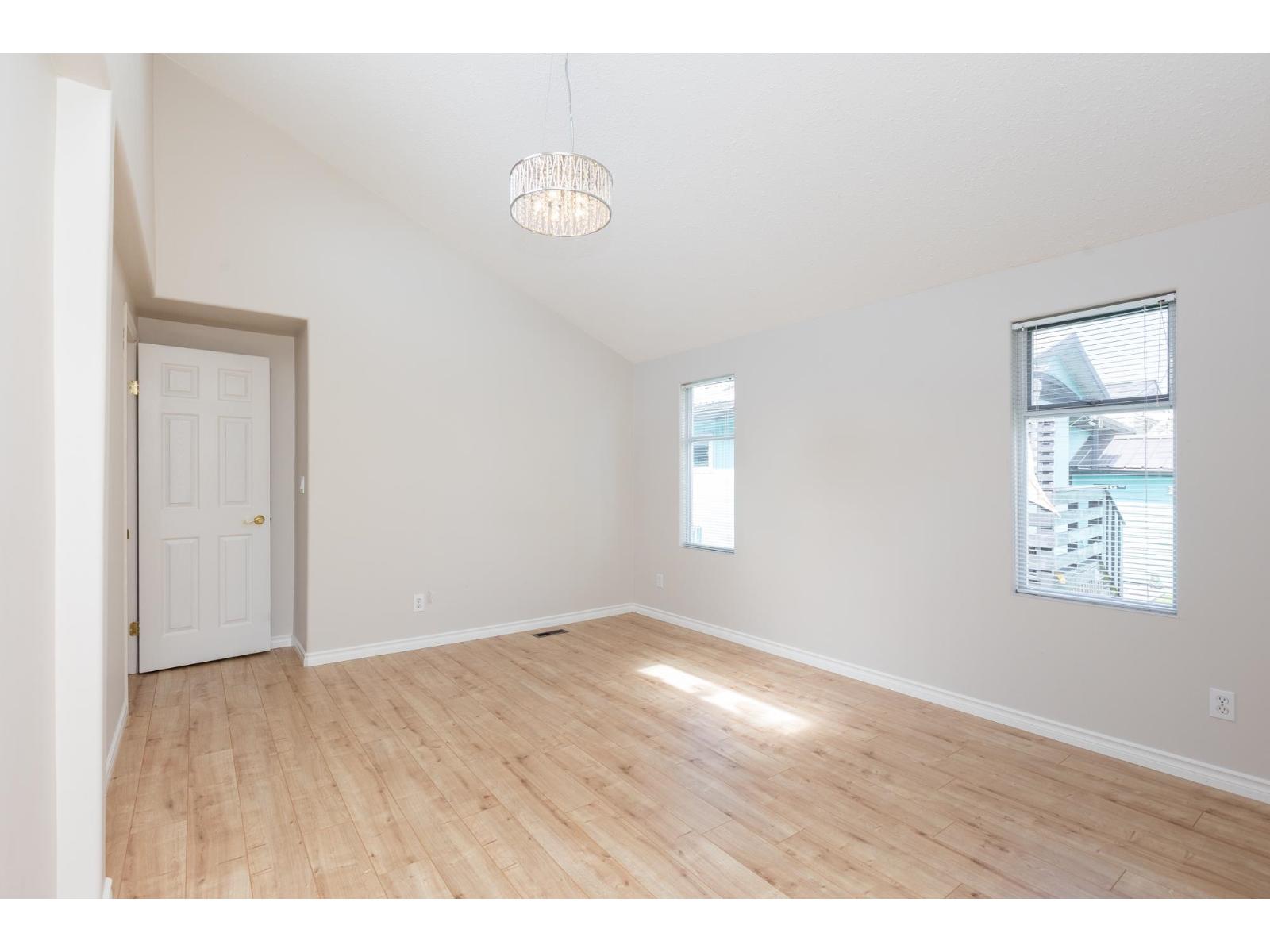2102 Cumbria Drive, Surrey, British Columbia  V4A 5K3 - Photo 20 - R3010140
