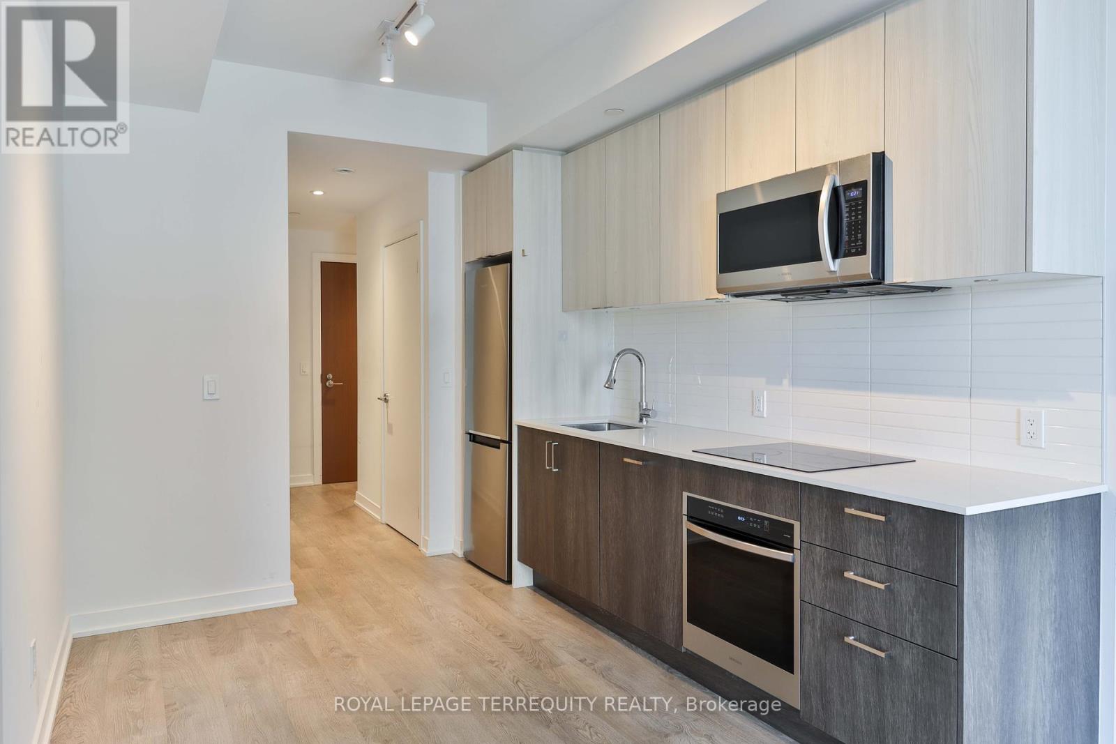 1212 - 1926 Lake Shore Boulevard, Toronto, Ontario  M6S 1A1 - Photo 5 - W12147824