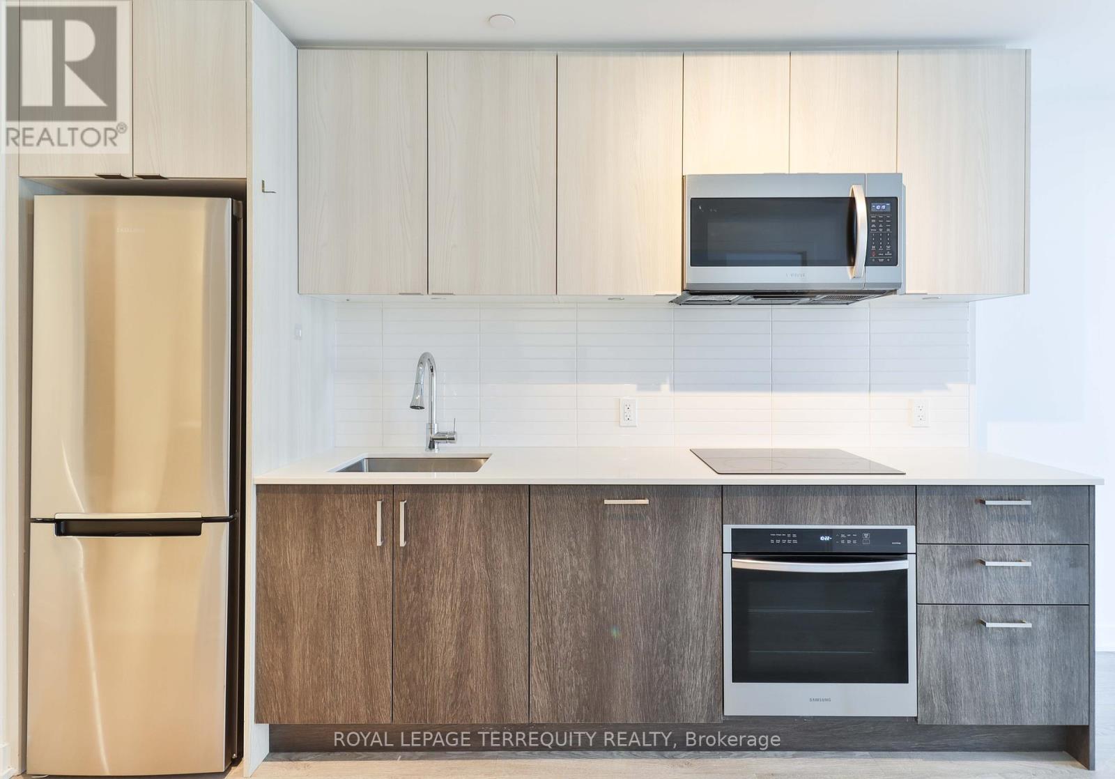 1212 - 1926 Lake Shore Boulevard, Toronto, Ontario  M6S 1A1 - Photo 7 - W12147824