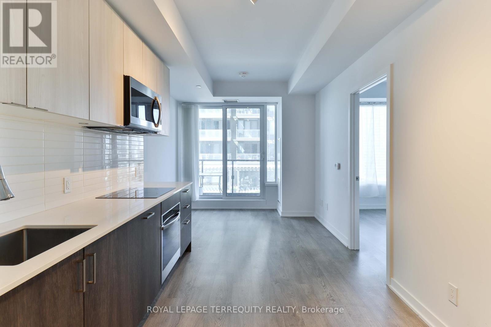 1212 - 1926 Lake Shore Boulevard, Toronto, Ontario  M6S 1A1 - Photo 3 - W12147824