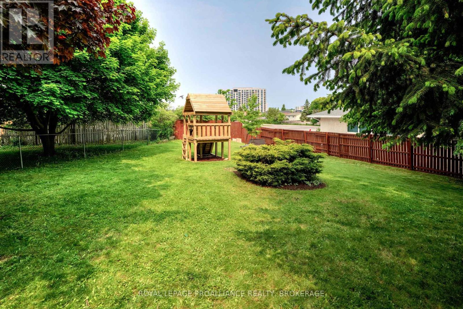 594 Whistler Terrace, Kingston (East Gardiners Rd), Ontario  K7M 8K4 - Photo 48 - X12194797