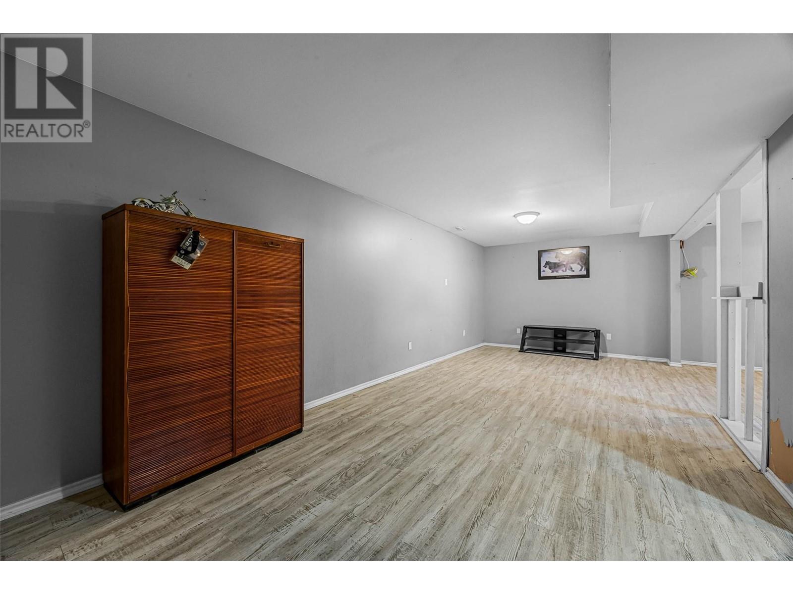 932 Singh Street, Kamloops, British Columbia  V2B 5C8 - Photo 18 - 10350662