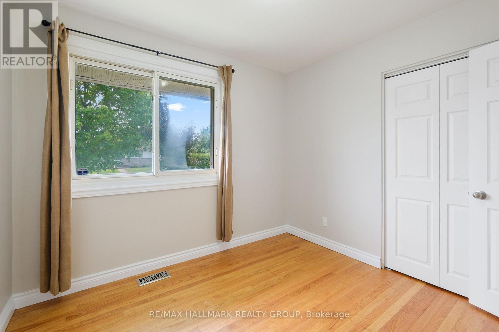 21 Gary Avenue, Ottawa, Ontario  K2G 3L2 - Photo 23 - X12195055