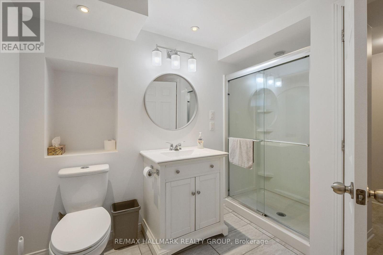 21 Gary Avenue, Ottawa, Ontario  K2G 3L2 - Photo 33 - X12195055