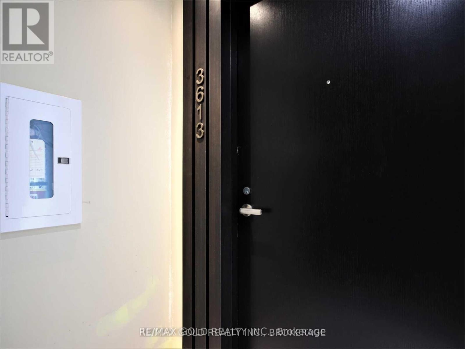 3613 - 501 Yonge Street, Toronto, Ontario  M4Y 1Y4 - Photo 1 - C12195157