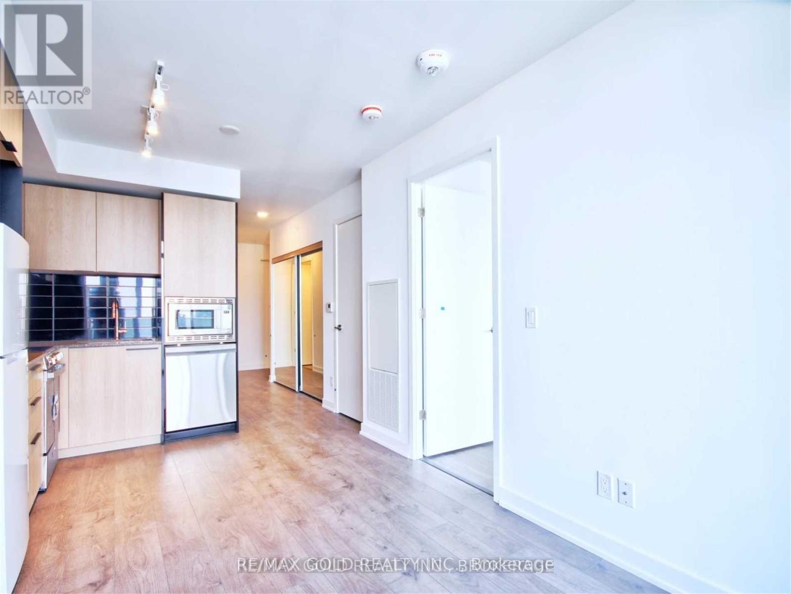 3613 - 501 Yonge Street, Toronto, Ontario  M4Y 1Y4 - Photo 11 - C12195157
