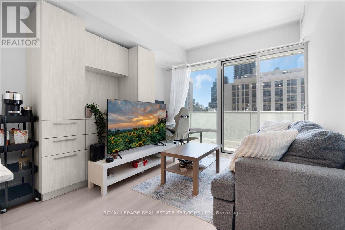 911 - 501 Yonge Street, Toronto, Ontario  M4Y 0G8 - Photo 11 - C12195167