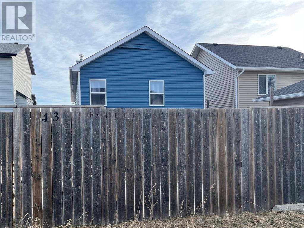 43 Saddlemead Green Ne, Calgary, Alberta  T3J 4M8 - Photo 2 - A2203581