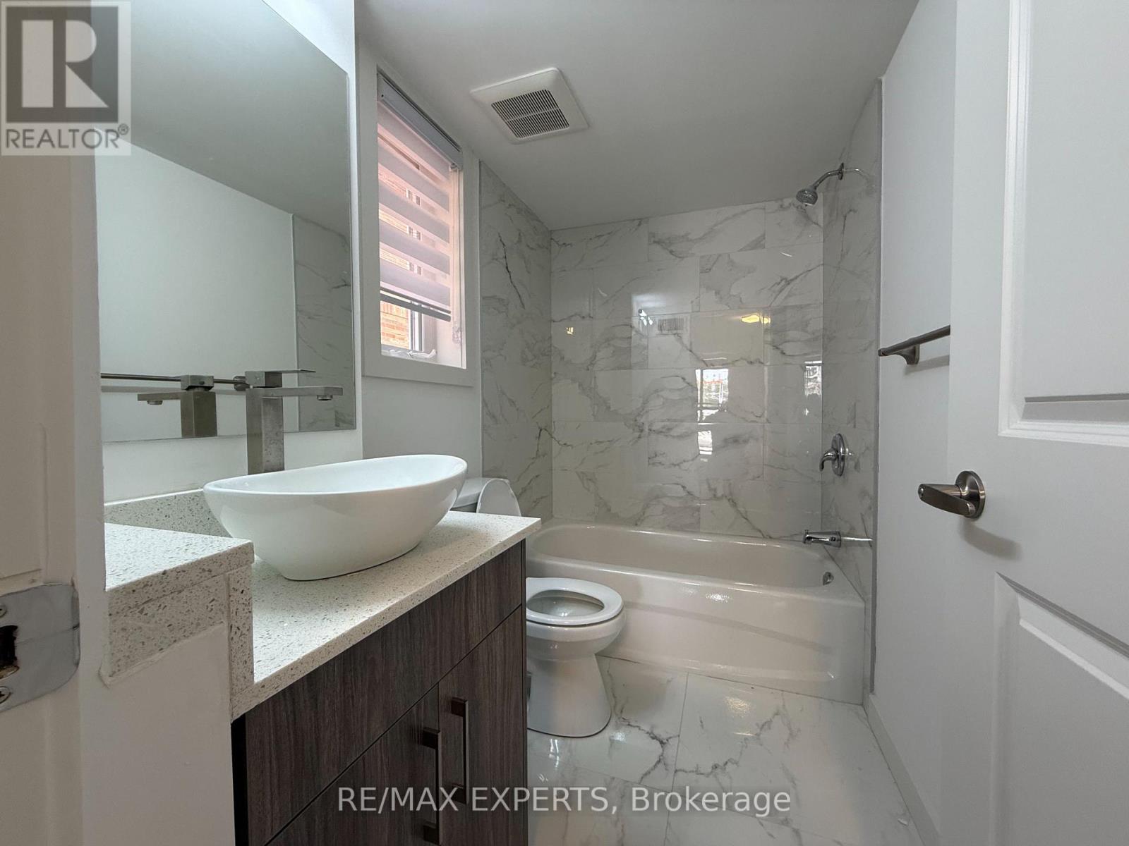 204 - 45 Connaught Avenue, Toronto (Greenwood-Coxwell), Ontario  M4L 2V8 - Photo 6 - E12195195