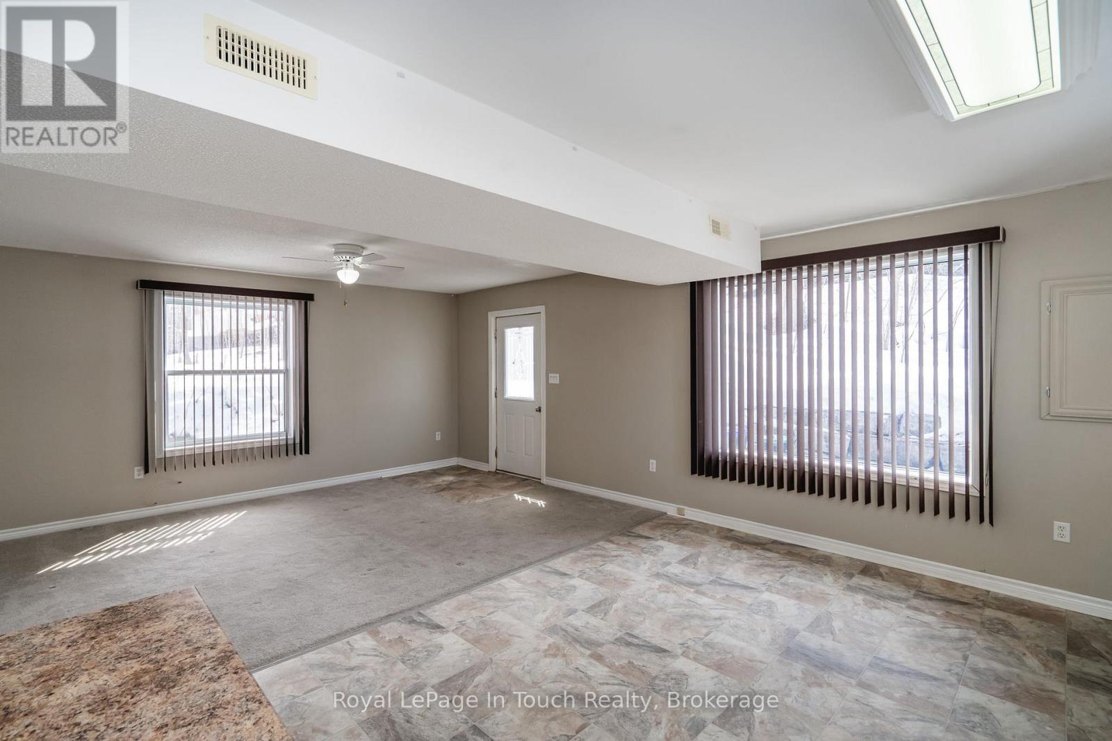 679 Montreal Street, Midland, Ontario  L4R 1G5 - Photo 13 - S12028300