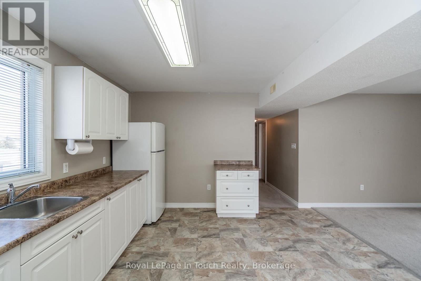 679 Montreal Street, Midland, Ontario  L4R 1G5 - Photo 14 - S12028300