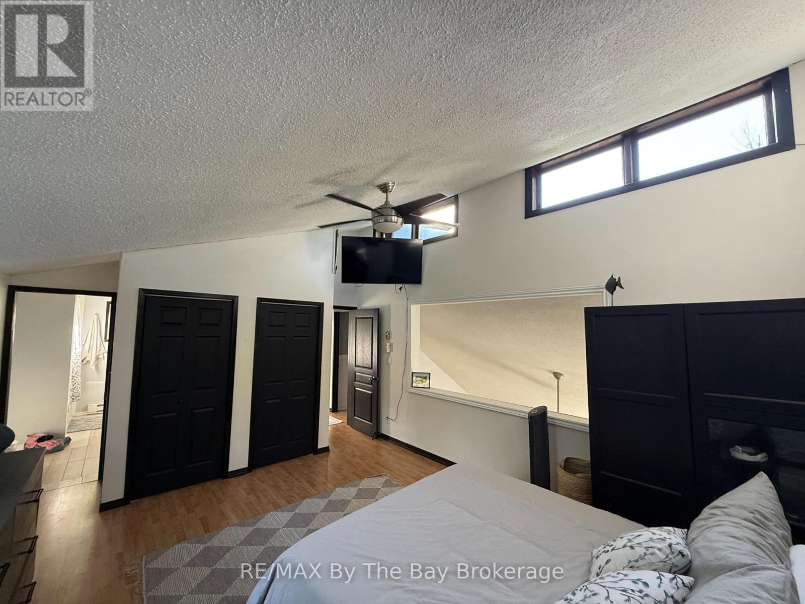 71 Grandview Road, Tay, Ontario  L0K 1R0 - Photo 19 - S12194709