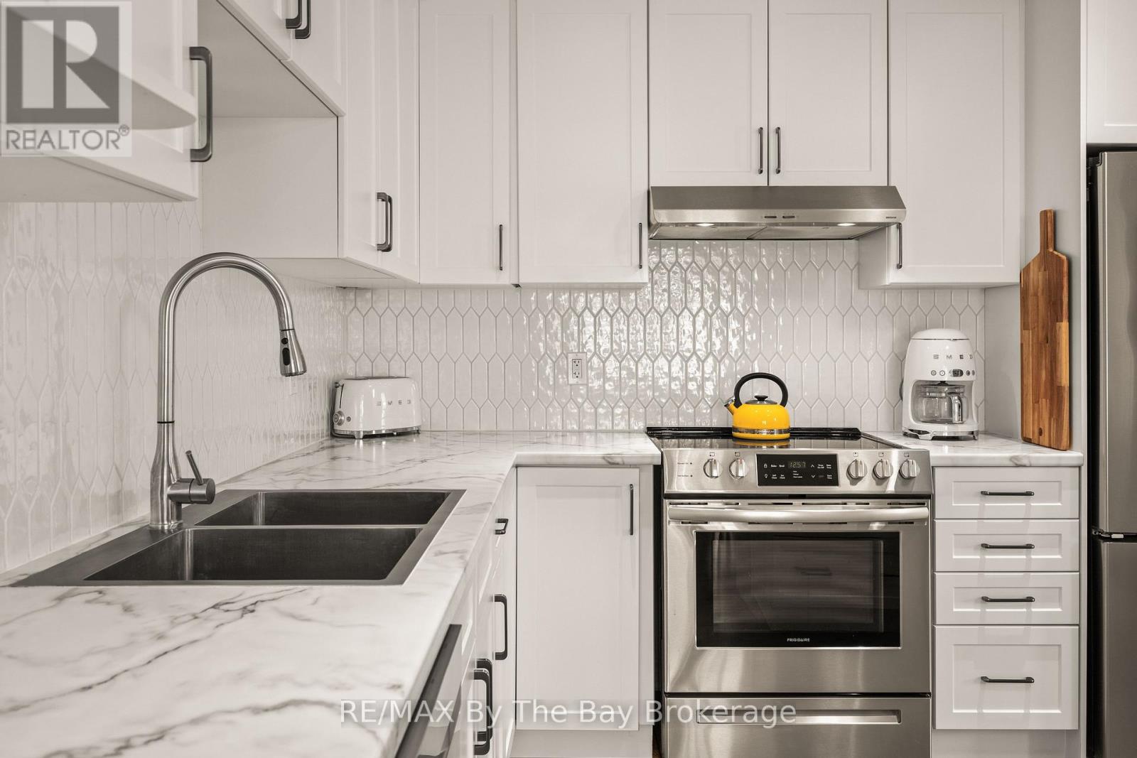 15 Foley Crescent, Collingwood, Ontario  L9Y 3B7 - Photo 11 - S12195074